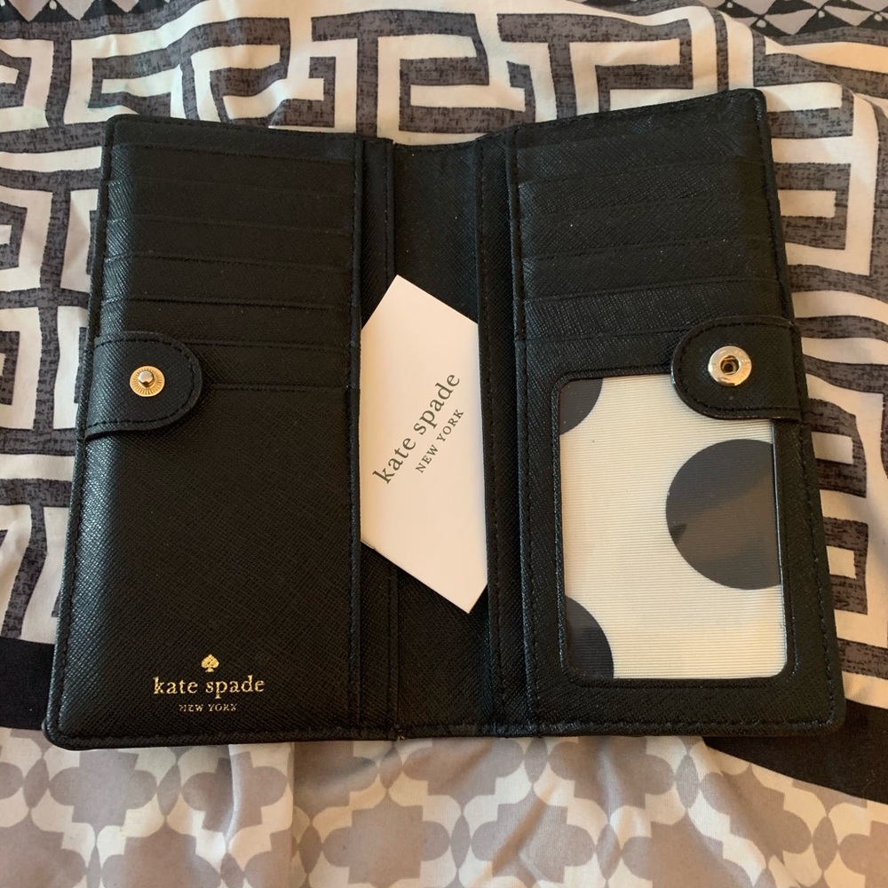 Wallet - Picture 2 of 3